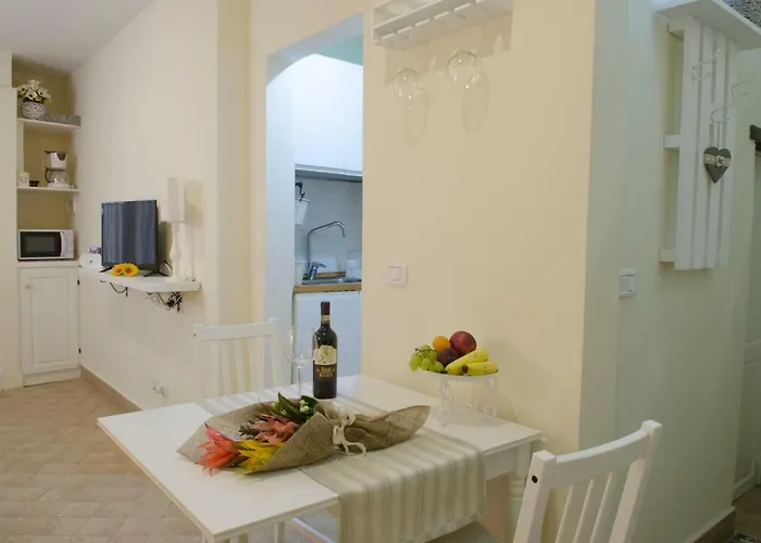 La Nicchia - Serena Tuscany Homes